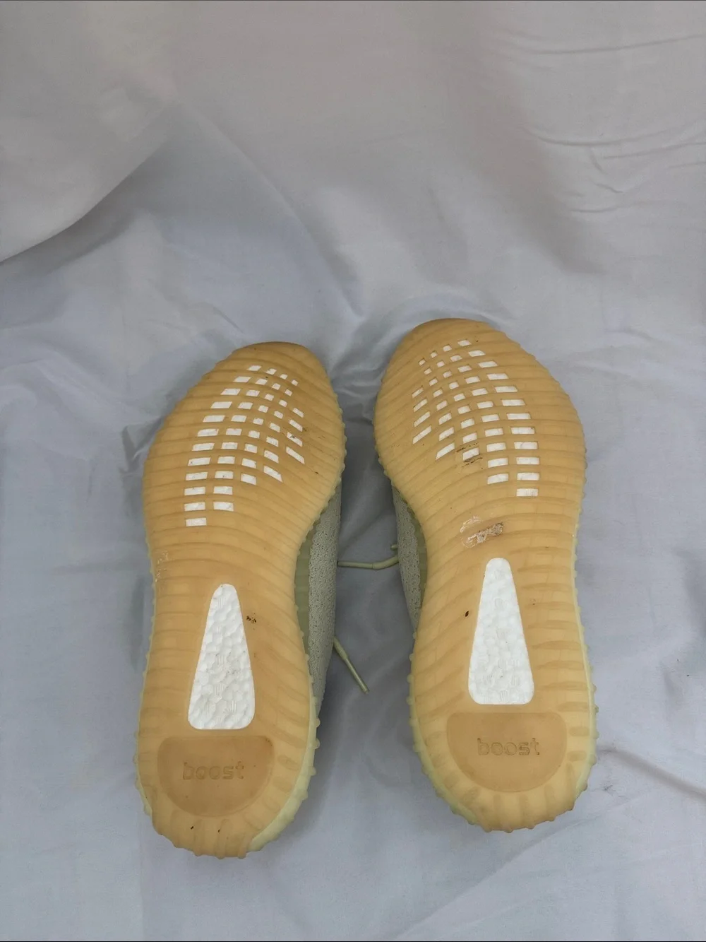 Adidas Yeezy Boost 350 V2 butter color